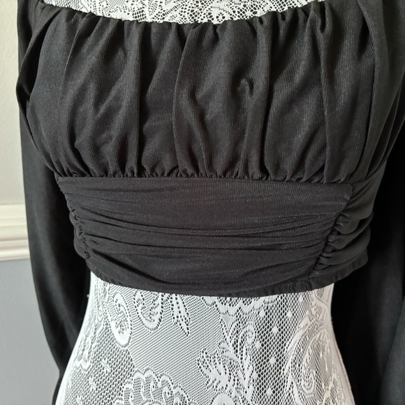 EUC Adika Black Off Shoulder Crop Top Size XL - Picture 2 of 5